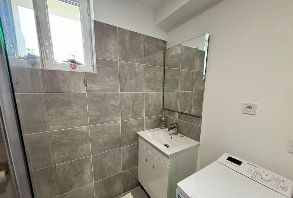 Sejour Magique Proche Aeroport Cdg Asterix Disney Et Paris Maison Toutes Commodites, Terrasse, Wifi, Clim, Lave Vaisselle Saint-Mard  Exterior foto